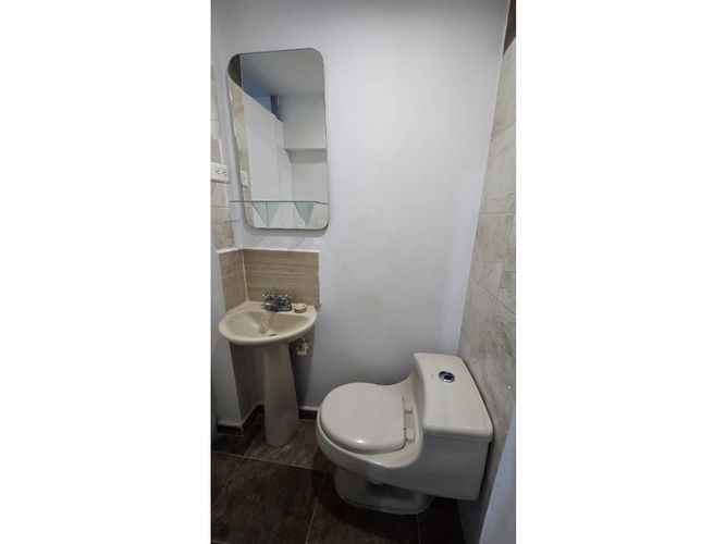 Local en arriendo en La Esmeralda, Itagüí, 30 m² · foto 5 de 5
