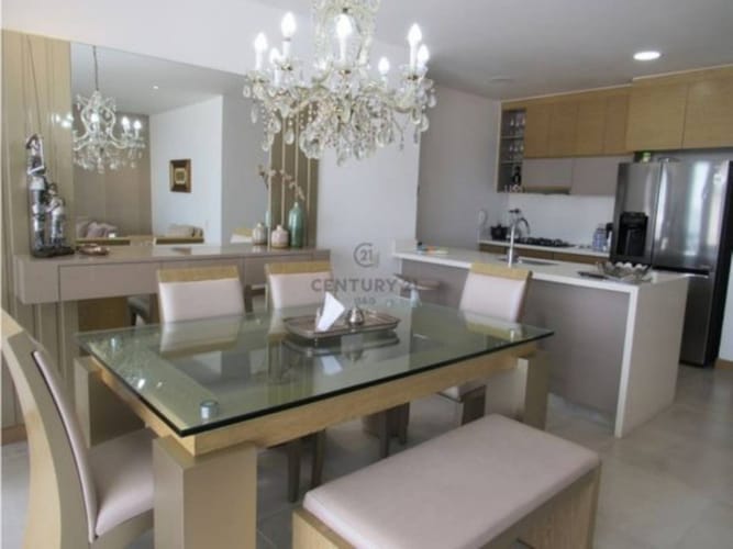 Apartamento de 3 alcobas en venta en Santa Monica, Cali, 140 m² · foto 3 de 24
