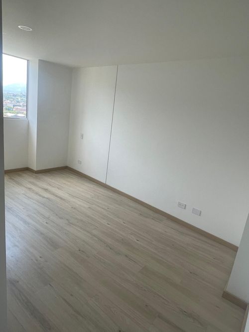 Apartamento de 2 alcobas en arriendo en Altavista Central, Medellín, 60 m² · foto 11 de 14