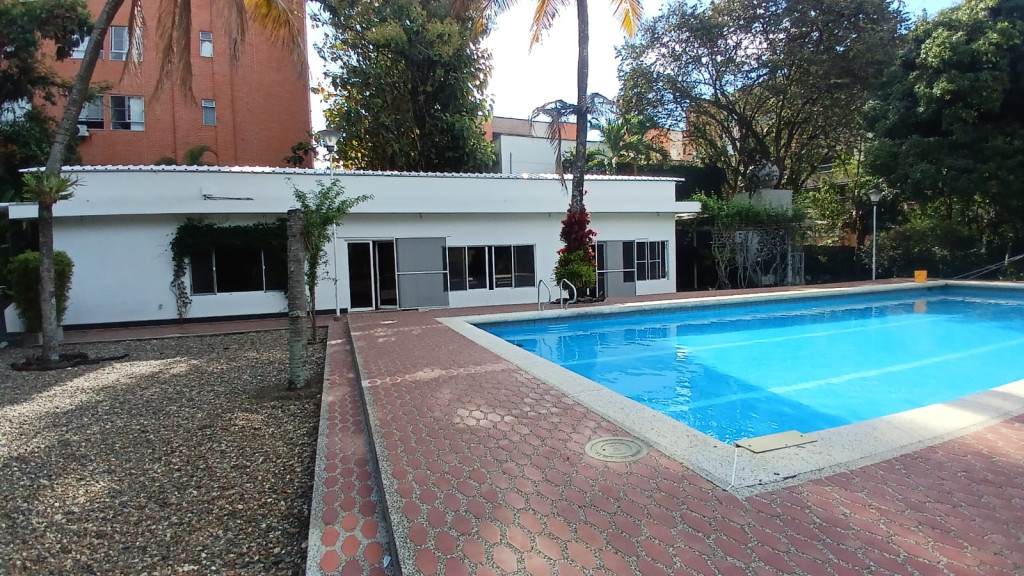 Apartamento en arriendo en Pance, Cali · foto 4 de 20