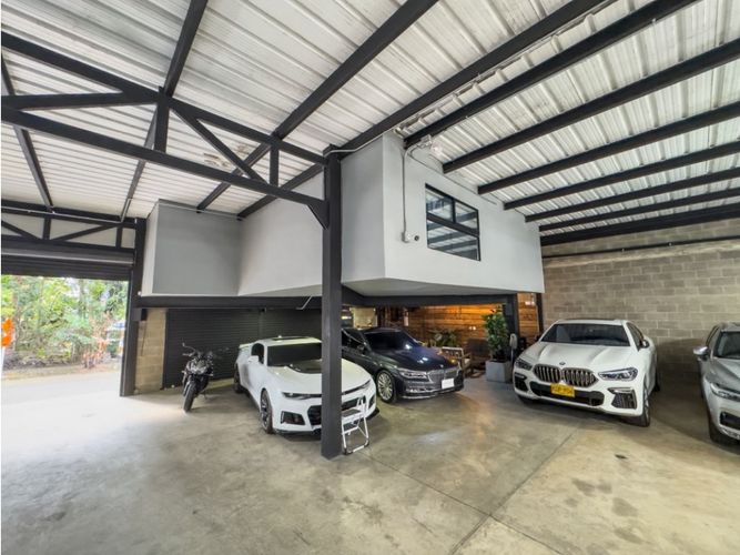 Bodega en venta en Campo Amor, Medellín, 611 m² · foto 16 de 24