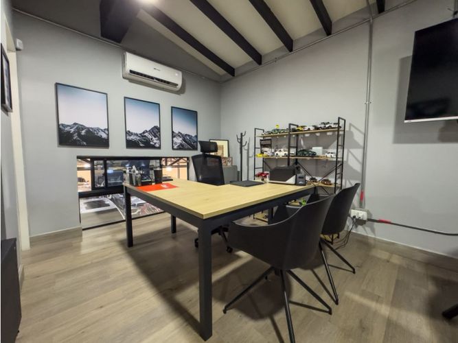 Bodega en venta en Campo Amor, Medellín, 611 m² · foto 19 de 24