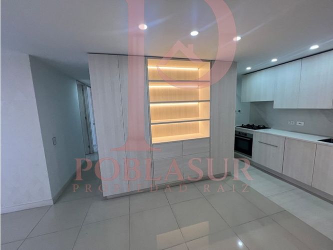 Apartamento de 3 alcobas en arriendo en Ciudad Del Río, Medellín, 88 m² · foto 2 de 18