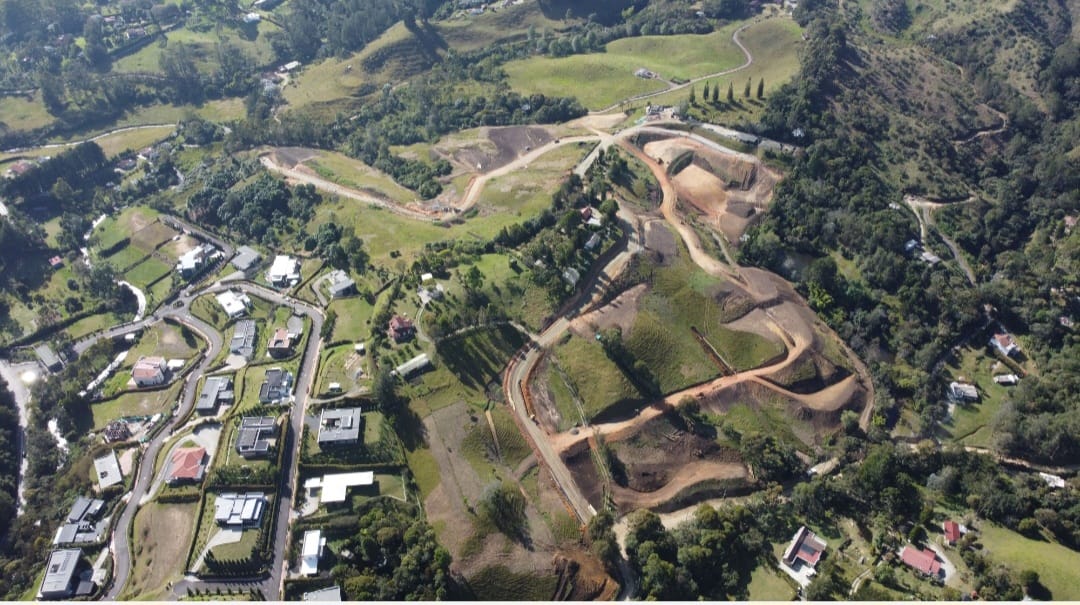 Land in El Portento (2238 m²) for Sale - 4