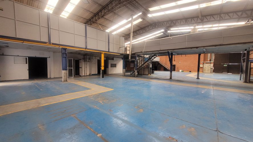 Bodega en arriendo en Siberia, Cota, 1300 m² · foto 9 de 15