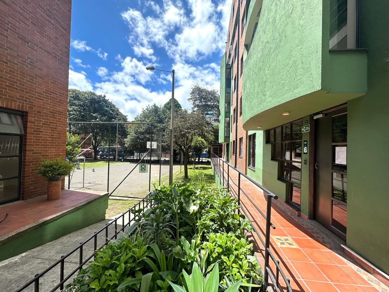 Apartamento en venta en Granada Norte, Bogotá · foto 24 de 24