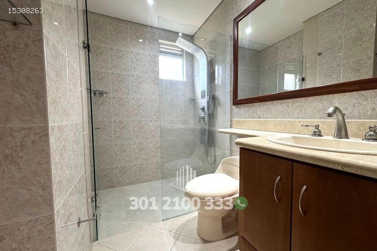Apartamento de 3 alcobas en arriendo en Florida Nueva, Medellín, 168 m² · foto 17 de 24