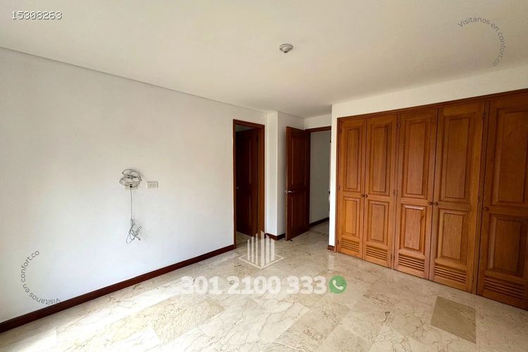 Apartamento de 3 alcobas en arriendo en Florida Nueva, Medellín, 168 m² · foto 15 de 24