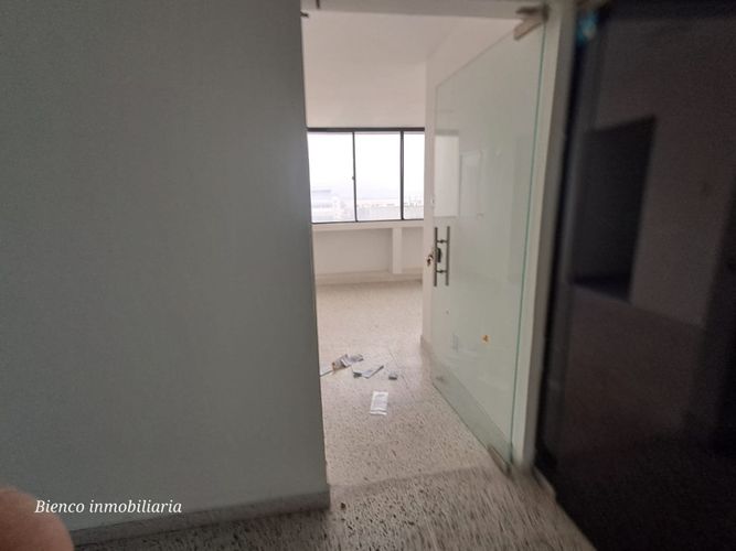 Oficina en arriendo en Centro, Bucaramanga, 53 m² · foto 2 de 9