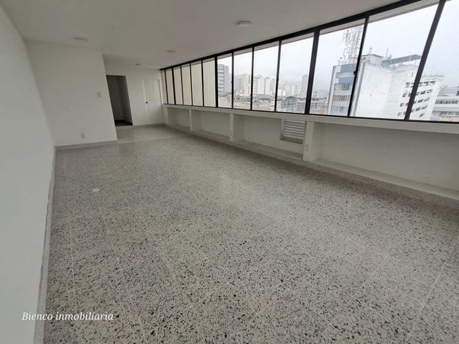 Oficina en arriendo en Centro, Bucaramanga, 53 m² · foto 5 de 9