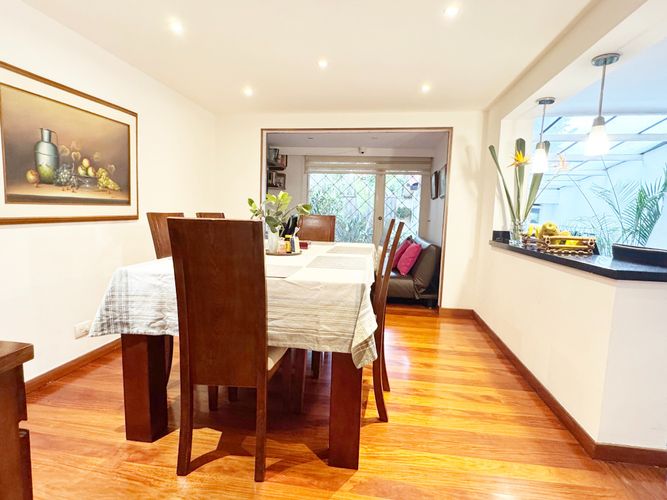Casa de 3 alcobas en venta en Estrella Del Norte, Bogotá, 179 m² · foto 2 de 24