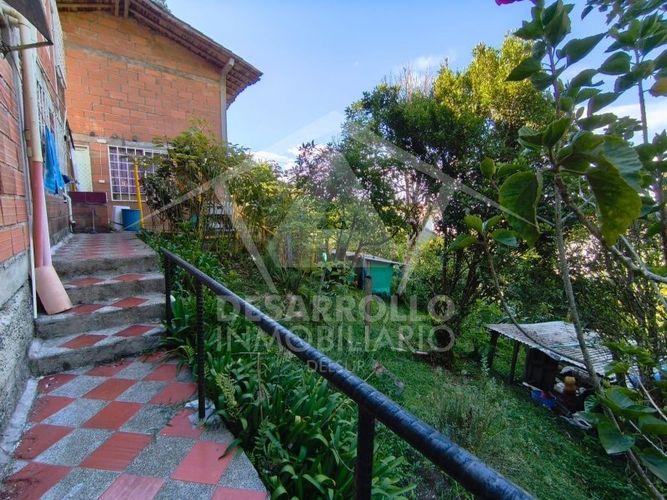 Casa de 4 alcobas en venta en Pablo Sexto, Marinilla, 1800 m² · foto 11 de 17