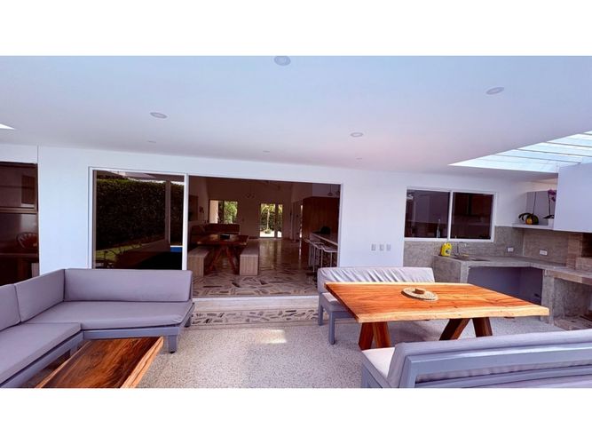 Casa de 3 alcobas en venta en La Morada, Jamundí, 350 m² · foto 5 de 16