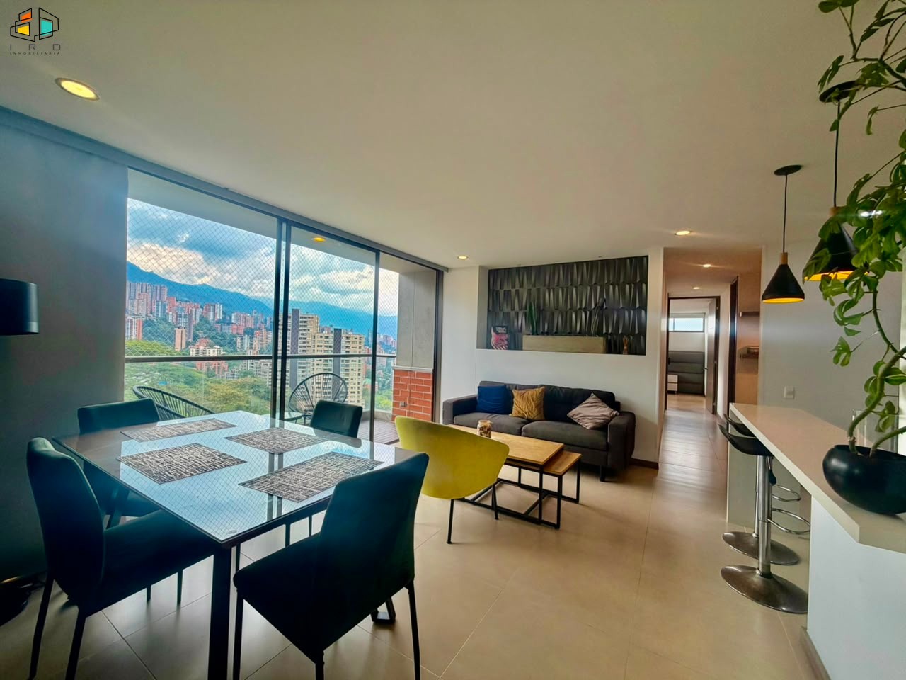 Apartamento en arriendo en El Poblado, Medellín · foto 7 de 24