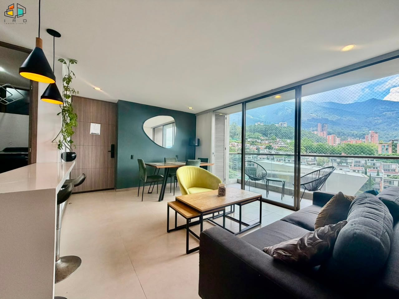 Apartamento en arriendo en El Poblado, Medellín · foto 6 de 24