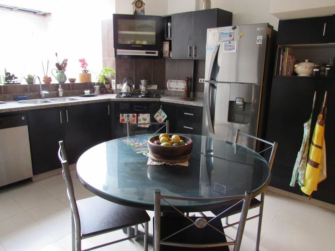 Casa de 5 alcobas en venta en La Flora, Cali, 261 m² · foto 5 de 24