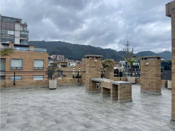 Apartaestudio en venta en Chico, Bogotá, 16 m² · foto 2 de 8