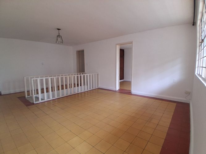 Casa de 6 alcobas en venta en San Alonso, Bucaramanga, 240 m² · foto 18 de 24