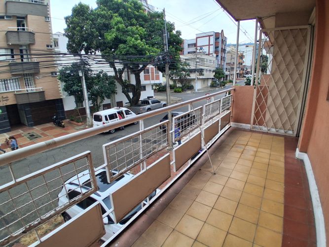 Casa de 6 alcobas en venta en San Alonso, Bucaramanga, 240 m² · foto 20 de 24