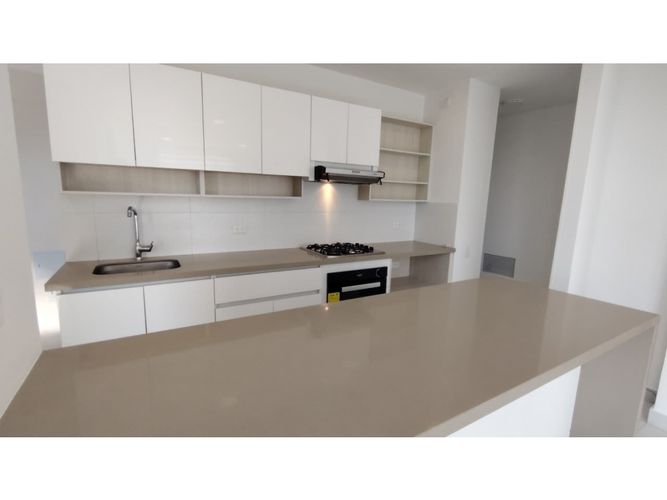 Apartamento de 3 alcobas en venta en Rio Alto, Barranquilla, 117 m² · foto 4 de 20