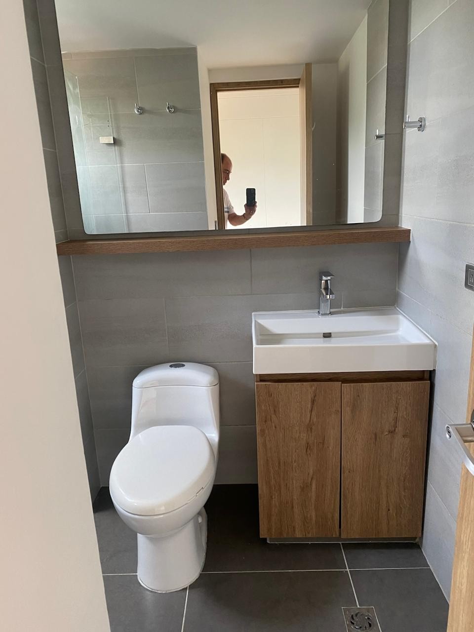 Apartamento en venta en Loma Del Escobero, Envigado · foto 10 de 24