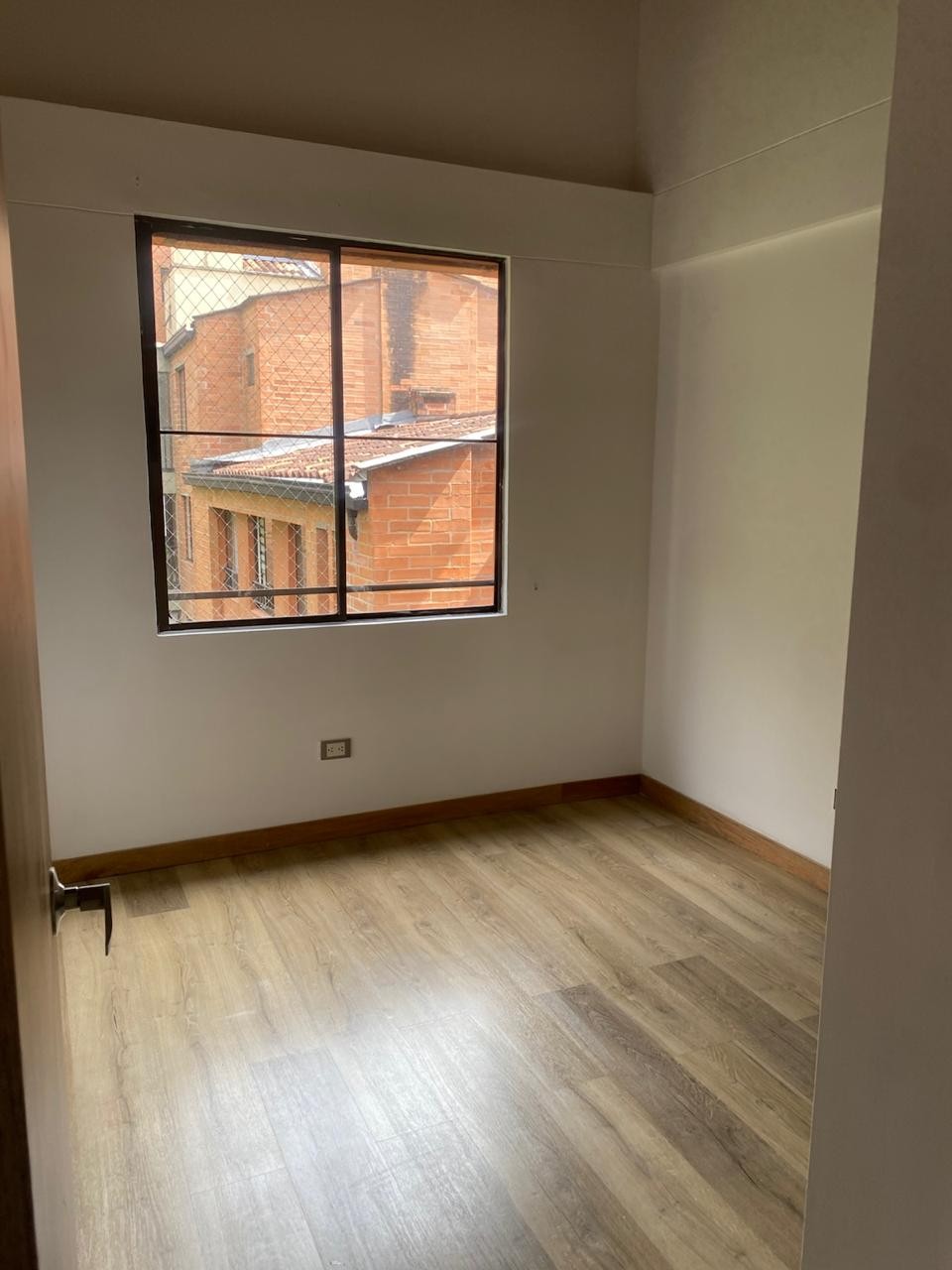 Apartamento en venta en Loma Del Escobero, Envigado · foto 6 de 24