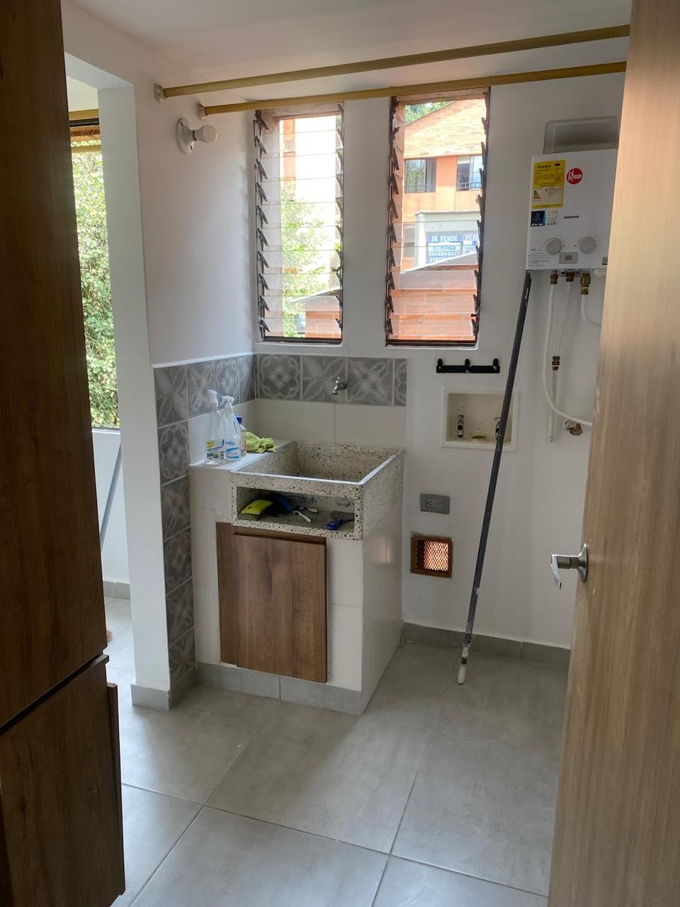 Apartamento en venta en Loma Del Escobero, Envigado · foto 12 de 24