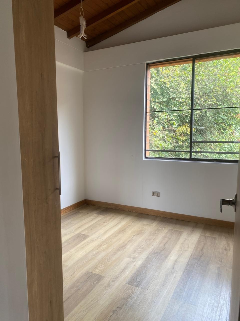Apartamento en venta en Loma Del Escobero, Envigado · foto 7 de 24