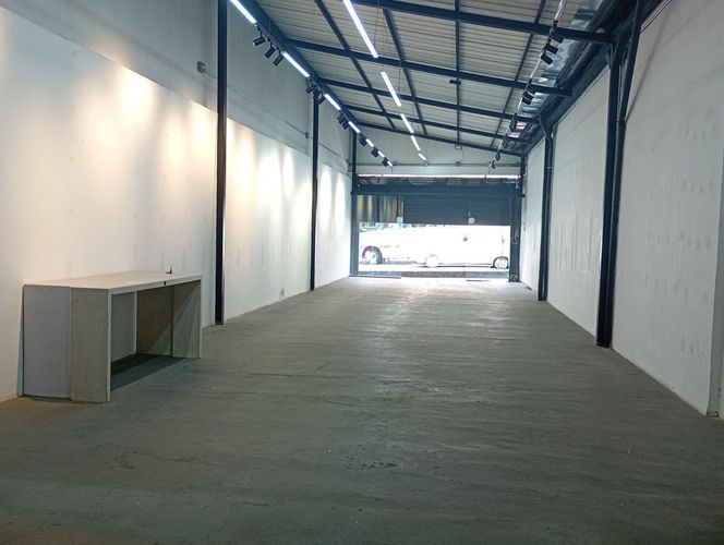 Local en arriendo en San Juan Bautista, Itagüí, 132 m² · foto 4 de 10
