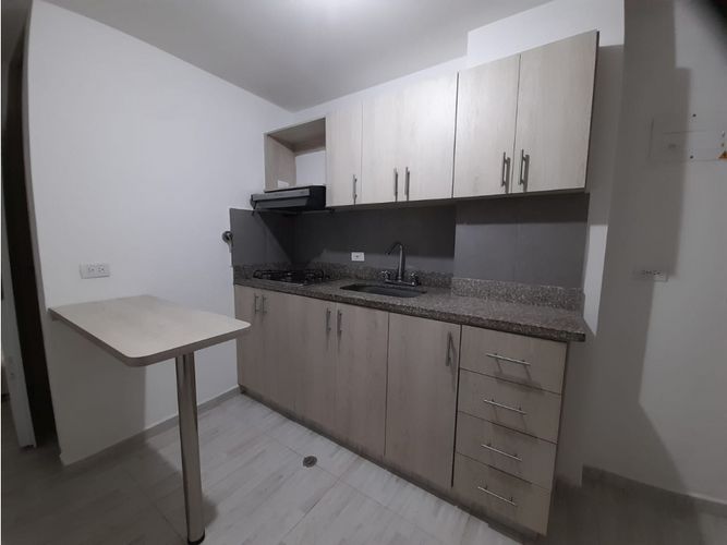 Apartaestudio en venta en Calle Larga, Sabaneta, 39 m² · foto 2 de 11