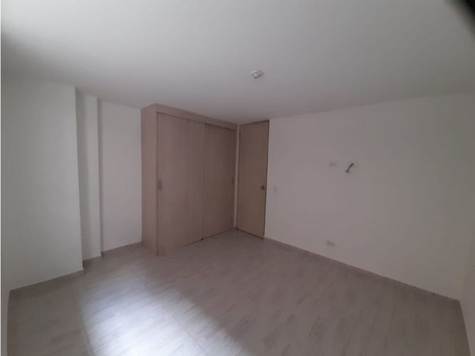 Apartaestudio en venta en Calle Larga, Sabaneta, 39 m² · foto 4 de 11