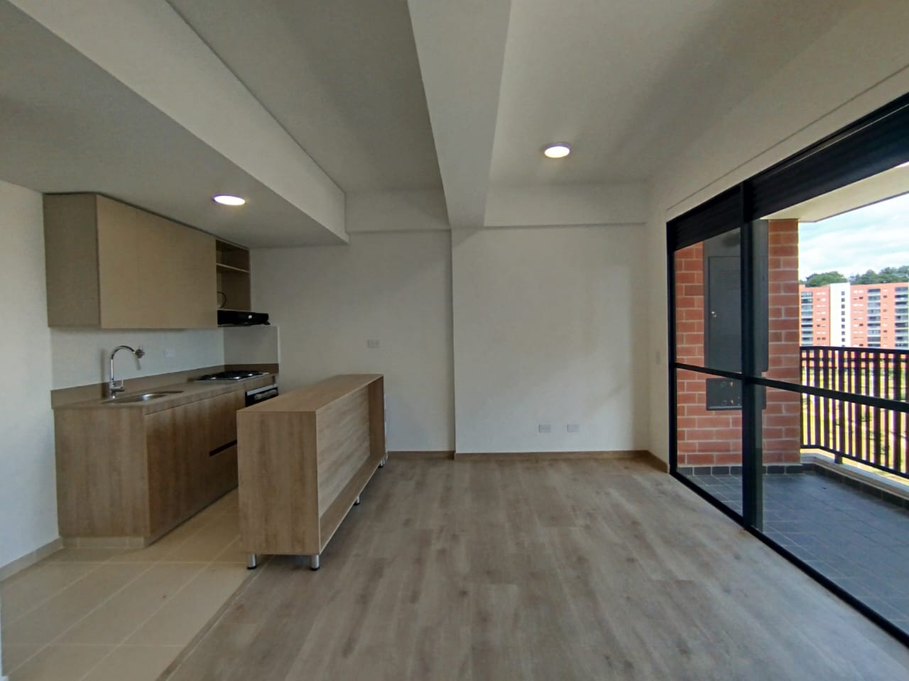 Apartamento en arriendo en Centro, Rionegro · foto 2 de 16