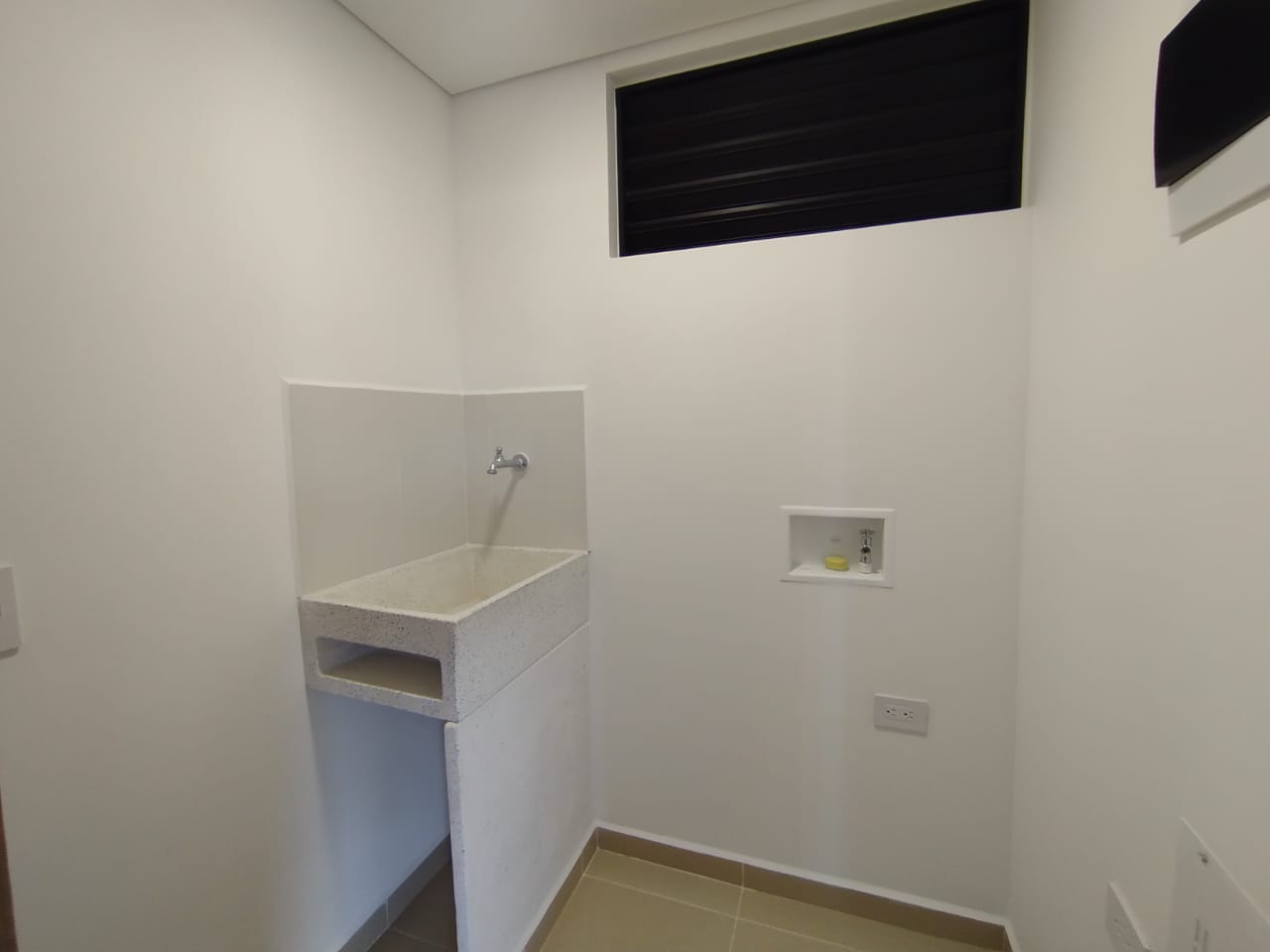 Apartamento en arriendo en Centro, Rionegro · foto 7 de 16
