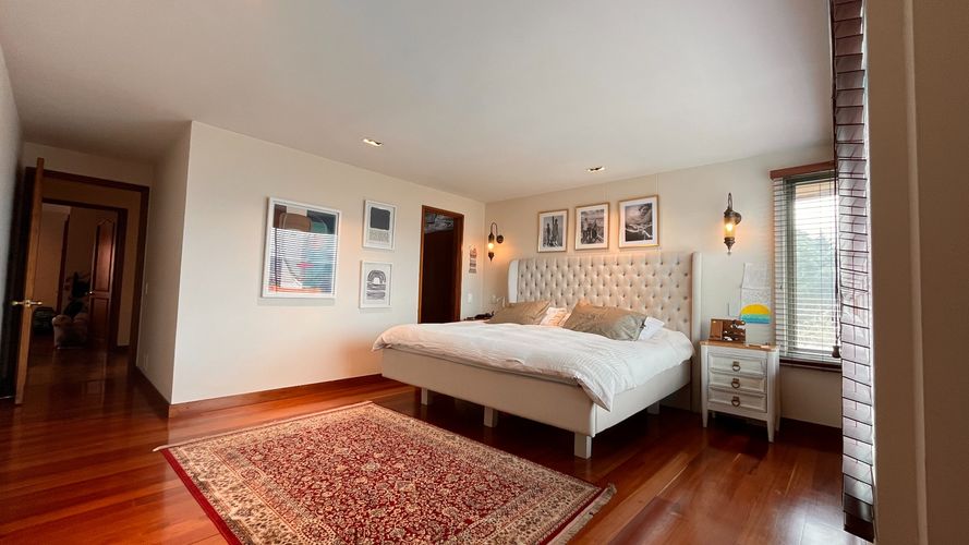 Apartamento de 4 alcobas en arriendo en Cerros De Suba, Bogotá, 206 m² · foto 16 de 24