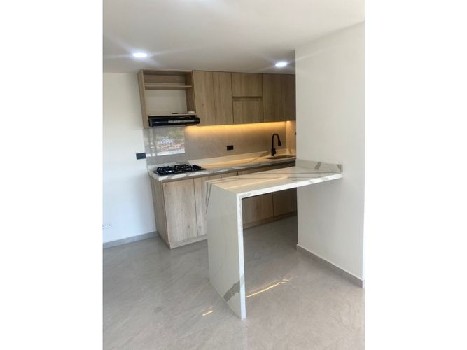 Apartamento de 3 alcobas en venta en El Porvenir, Rionegro, 74 m² · foto 15 de 17