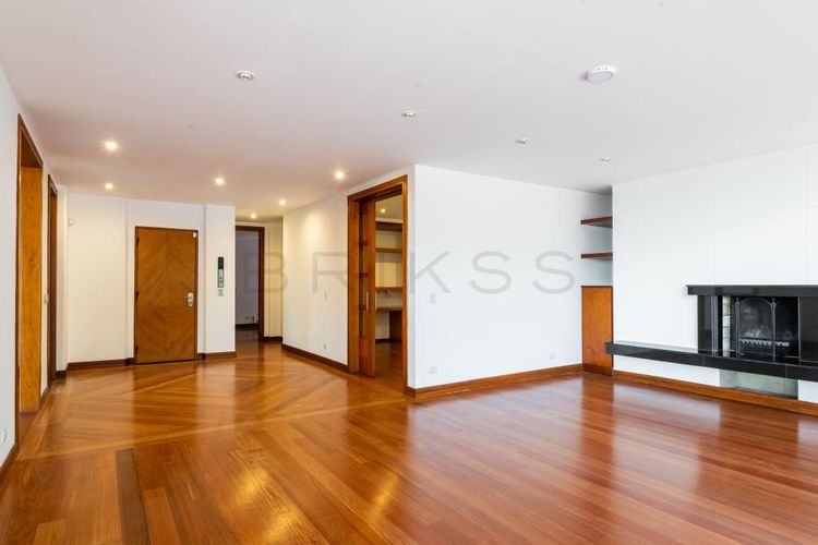 Apartamento de 4 alcobas en venta en Paramo, Bogotá, 298 m² · foto 2 de 20
