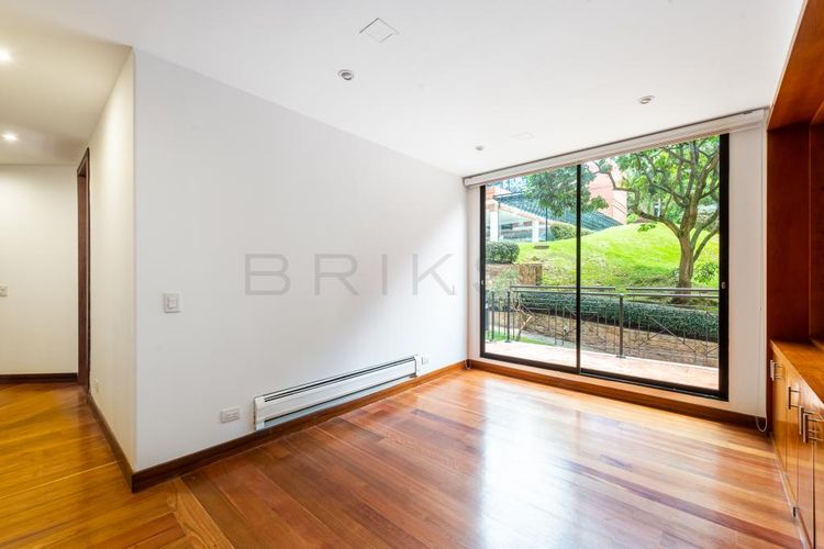 Apartamento de 4 alcobas en venta en Paramo, Bogotá, 298 m² · foto 12 de 20
