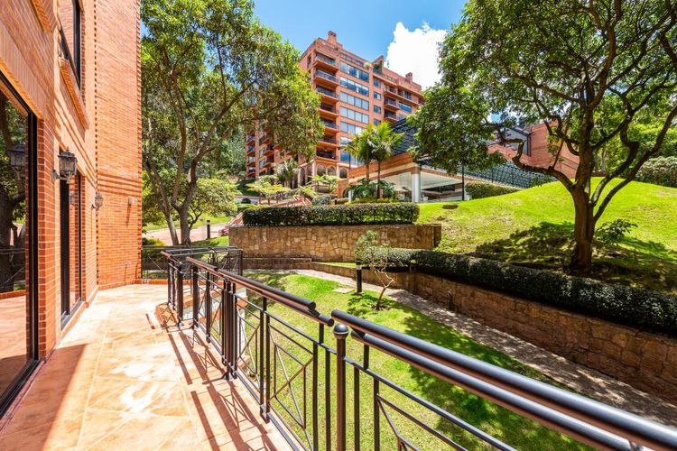 Apartamento de 4 alcobas en venta en Paramo, Bogotá, 298 m² · foto 13 de 20