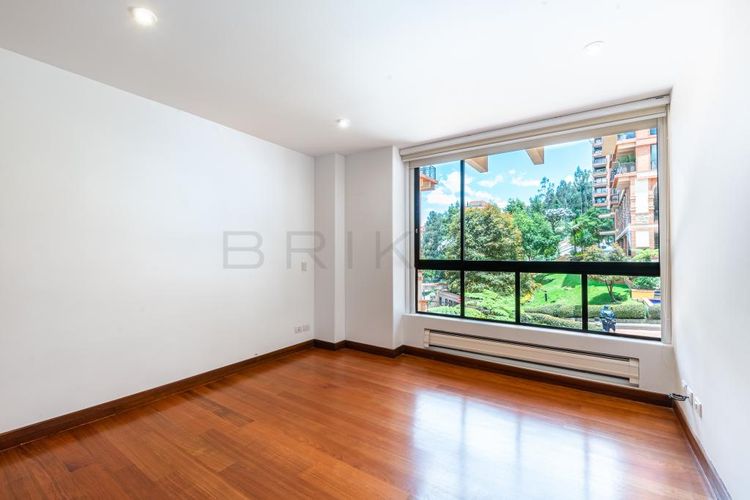 Apartamento de 4 alcobas en venta en Paramo, Bogotá, 298 m² · foto 18 de 20