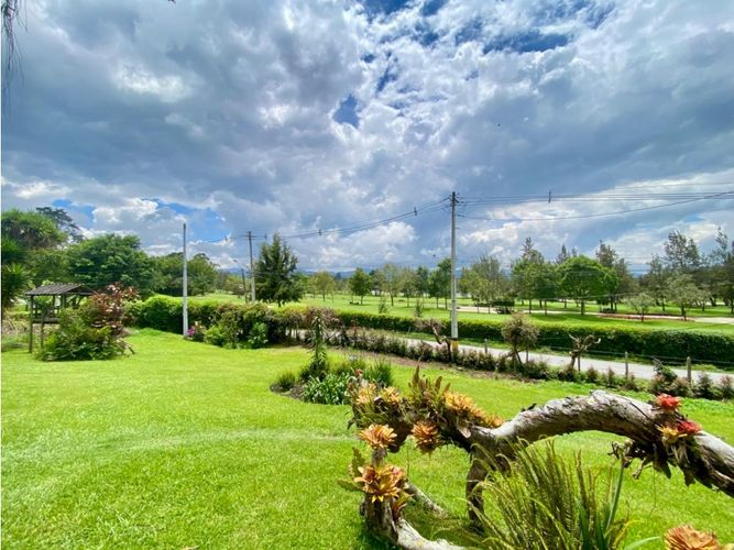 Casa de 4 alcobas en arriendo en Cabeceras De Llanogrande, Medellín, 350 m² · foto 5 de 24