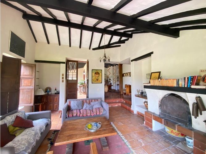 Casa de 4 alcobas en arriendo en Cabeceras De Llanogrande, Medellín, 350 m² · foto 15 de 24