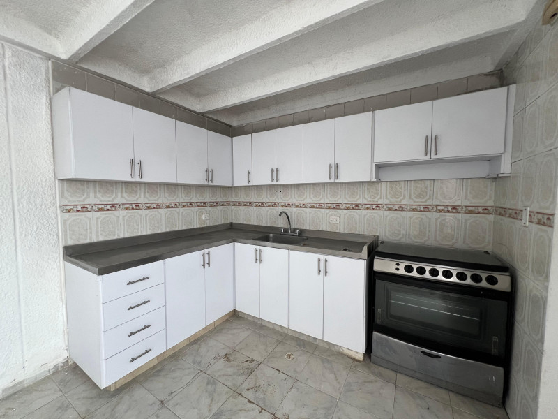 Casa en arriendo en Los Alcazares, Santa Marta · foto 6 de 23