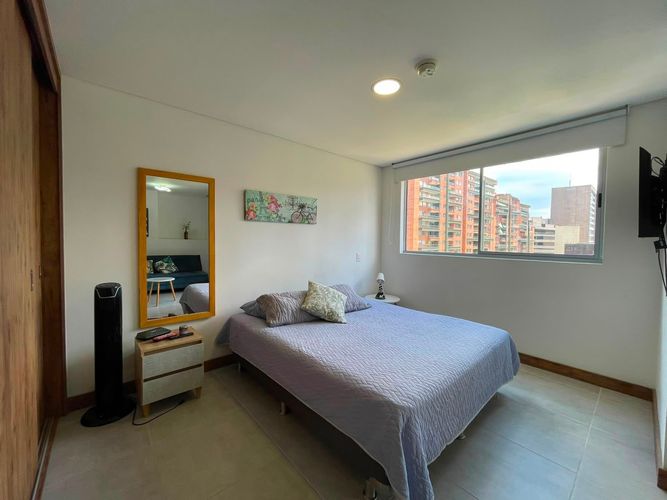 Apartamento de 1 alcoba en arriendo en El Poblado, Medellín, 44 m² · foto 2 de 10
