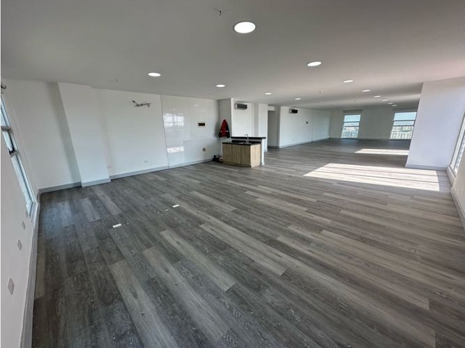 Oficina en arriendo en Villa Santos, Barranquilla, 185 m² · foto 2 de 6