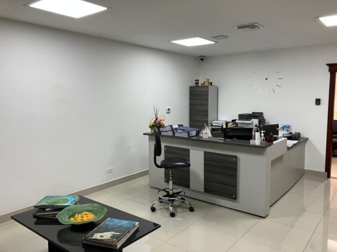 Oficina en arriendo en El Prado, Barranquilla, 84 m² · foto 2 de 19