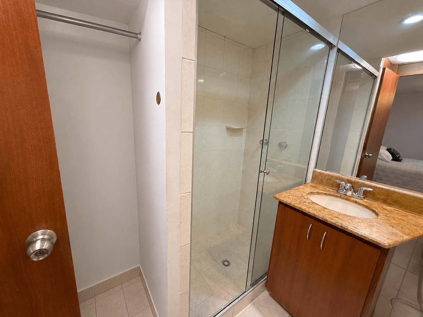 Apartamento en arriendo en Los Balsos, Medellín · foto 14 de 19
