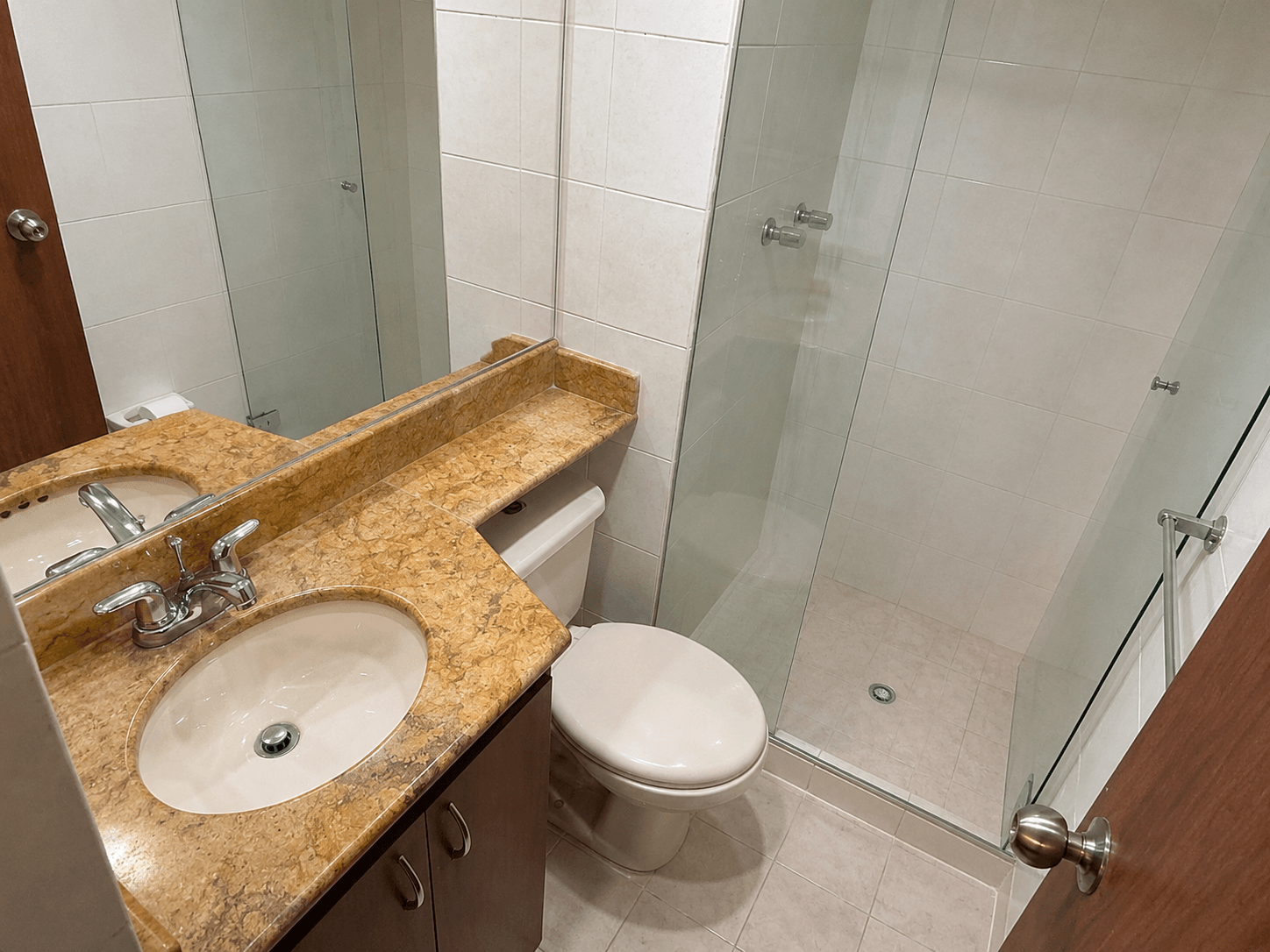 Apartamento en arriendo en Los Balsos, Medellín · foto 15 de 19