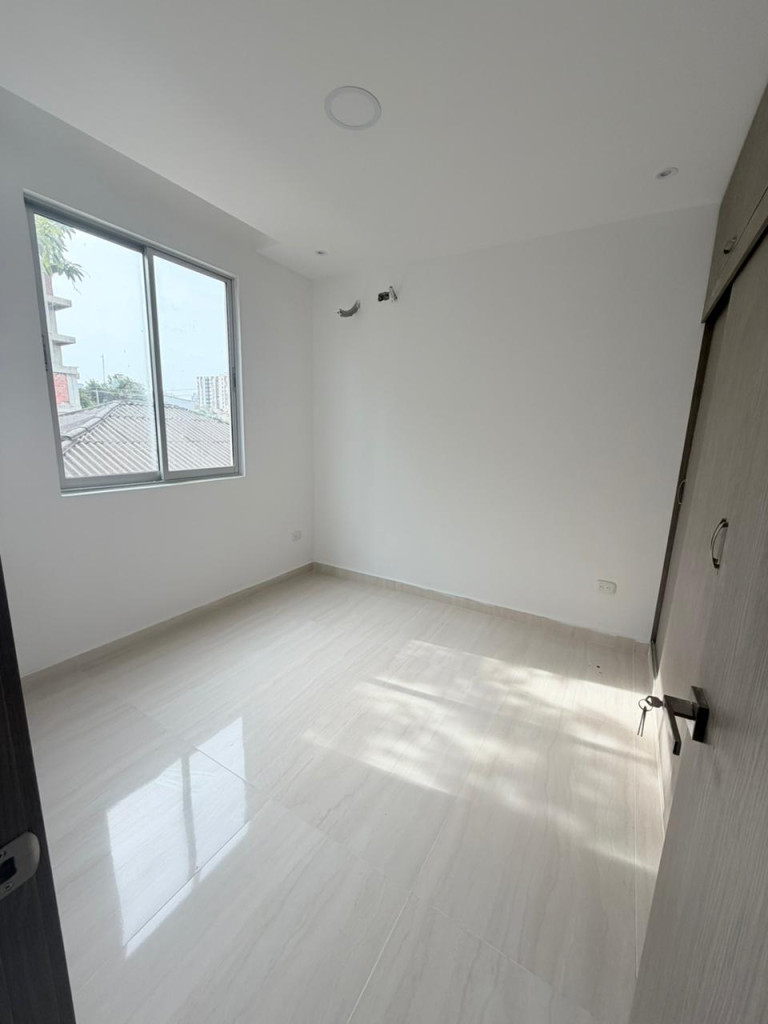 Apartamento en venta en Ciudad Jardin, Barranquilla · foto 6 de 9
