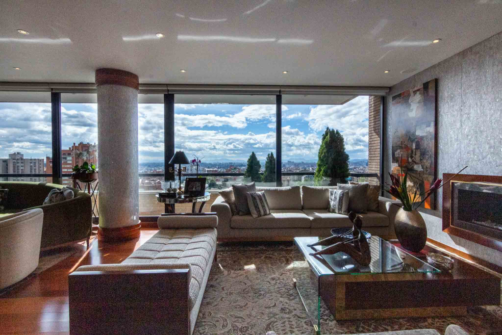 Apartamento en venta en El Refugio, Bogotá · foto 5 de 24