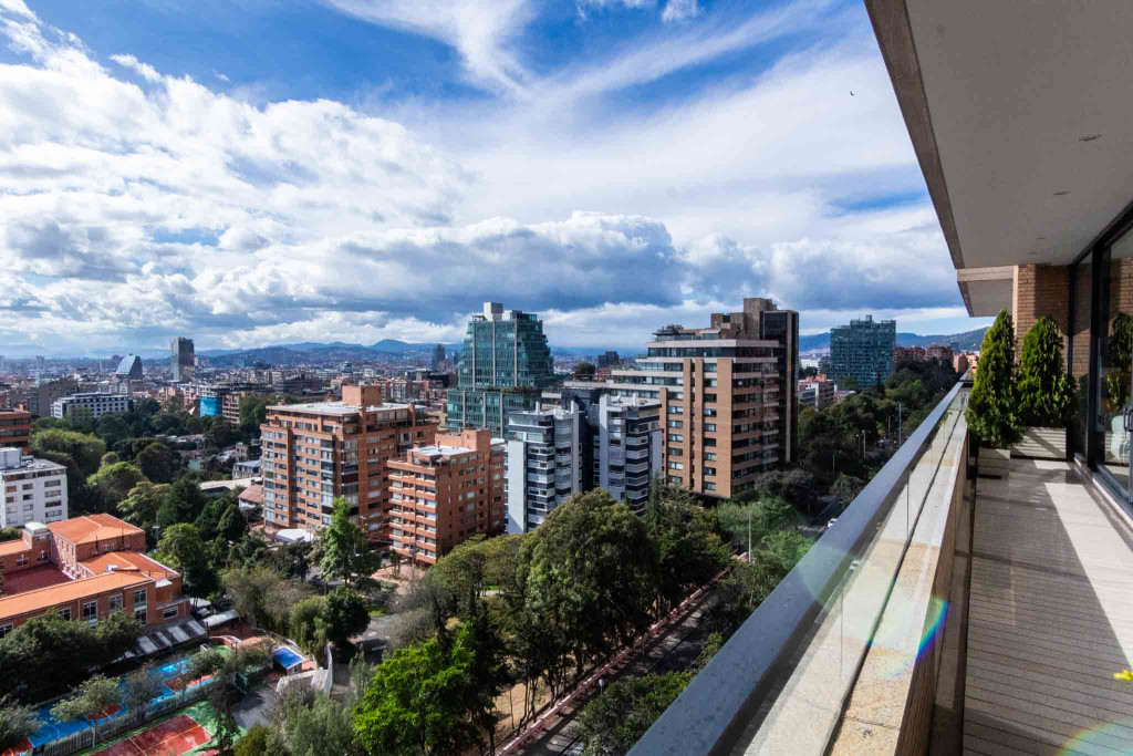 Apartamento en venta en El Refugio, Bogotá · foto 15 de 24